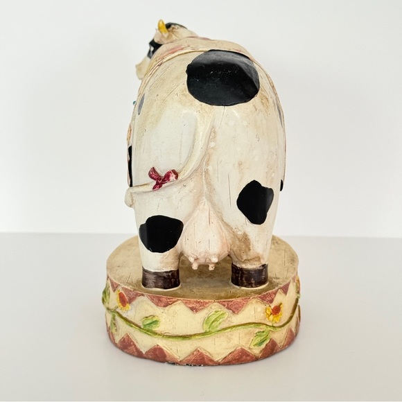 Seymour Mann Holstein Mother Cow Statue. - Picture 2 of 7